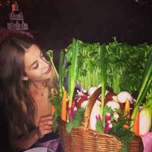 Meet your Posher, Nathalie